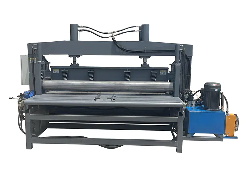 Conveyor Belt Slitting Machine11.jpg